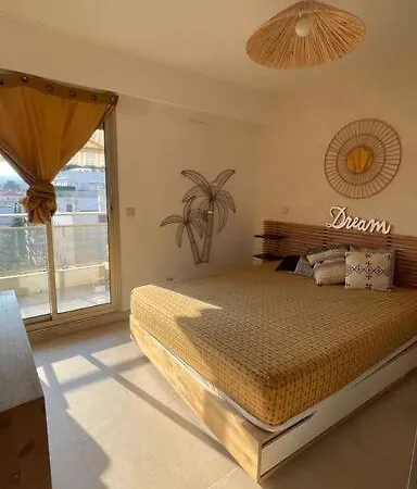 Magnifique Appartement Centre Plage Апартаменты *
