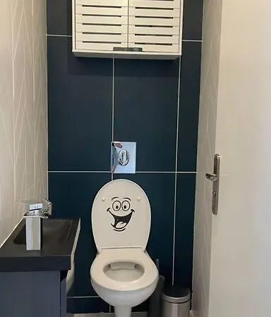 Magnifique Appartement Centre Plage Антиб